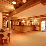Chesa Munteratsch 2-zimmerwohnung 301 Typ E アパート