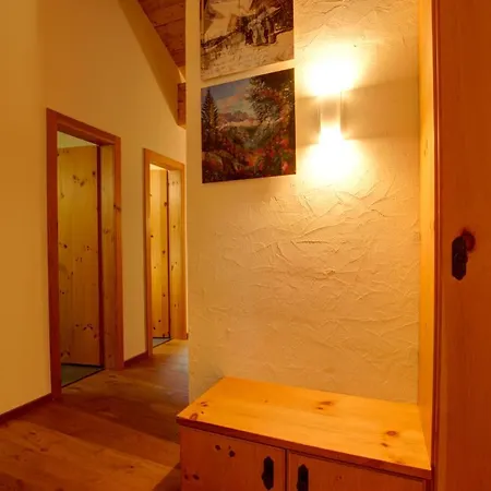 Chesa Munteratsch 2-zimmerwohnung 301 Typ E דירה