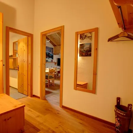 דירה Chesa Munteratsch 2-zimmerwohnung 301 Typ E *